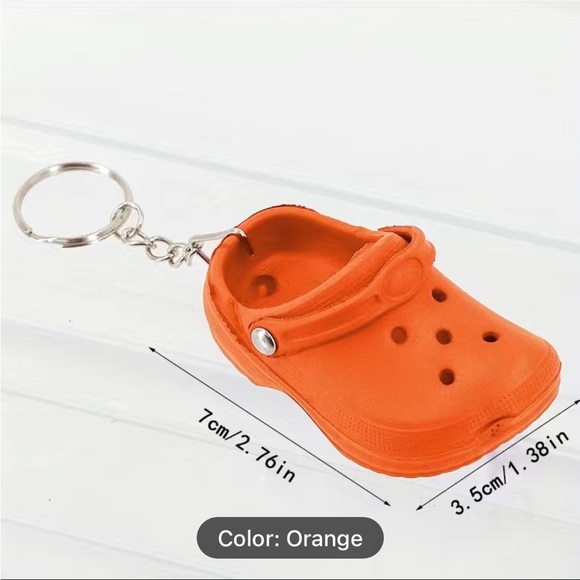 Cute charms keychains colorful assorted mini crocs key ring and clip attached - Picture 4 of 6